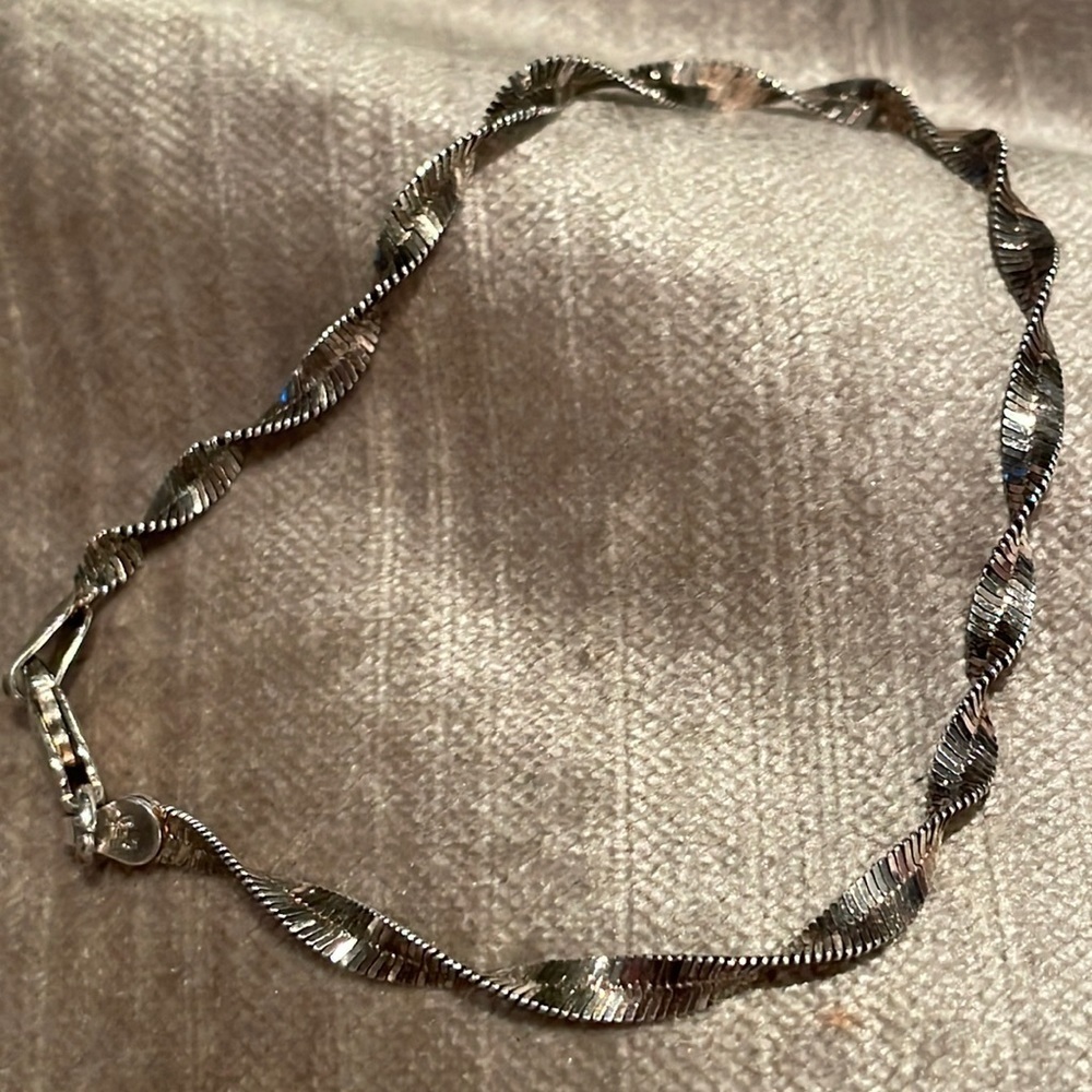 Vintage Silver Herringbone Twist Bracelet 7”